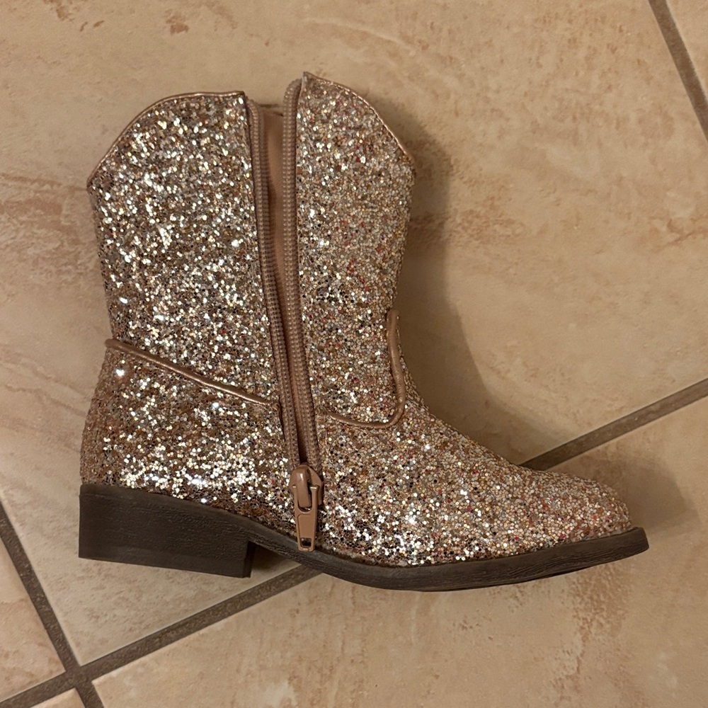 Kelly & Katie Glittery Gold Kids Boots